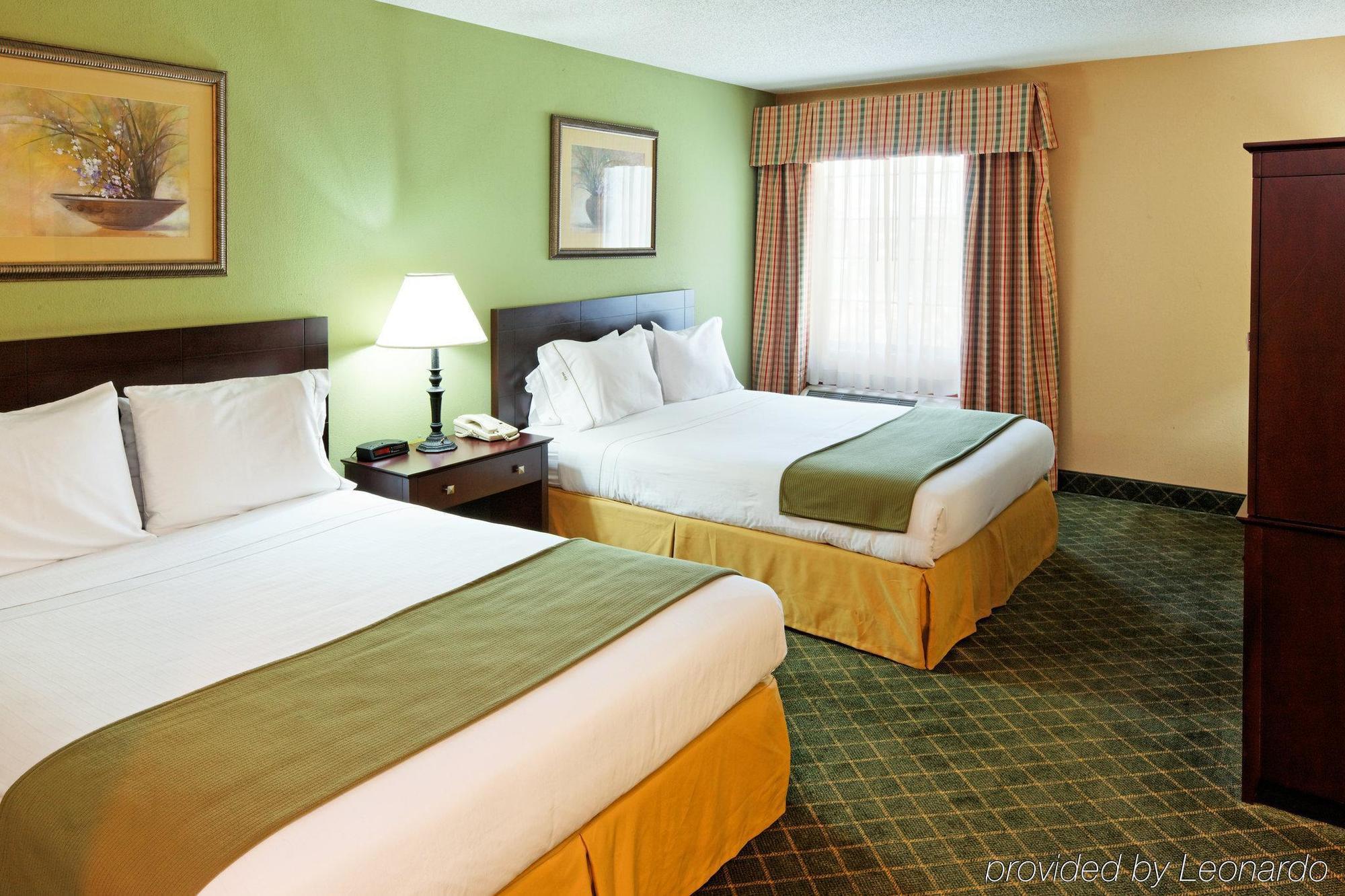 Holiday Inn Express Henderson By Ihg Exterior foto